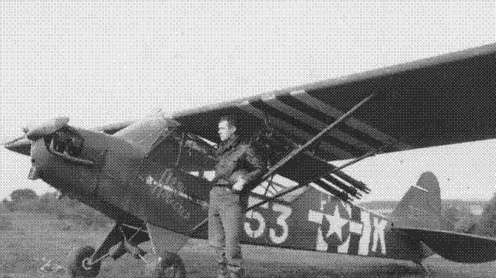 Imagen de Bazooka Charlie, el piloto y sus bazookas