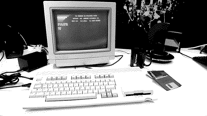 Imagen de La historia de la Commodore C65, la computadora que nunca pudimos tener